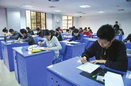 一建報(bào)名信息表怎么填？其中專業(yè)年限與工作年限怎么填？  第1張