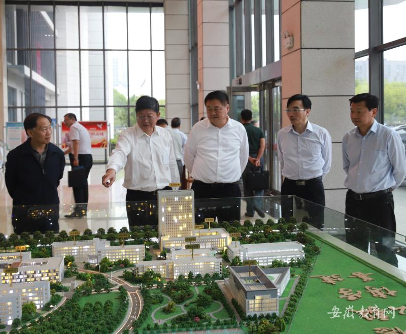 安徽省建設(shè)廳安徽省建設(shè)廳建管處處長  第1張