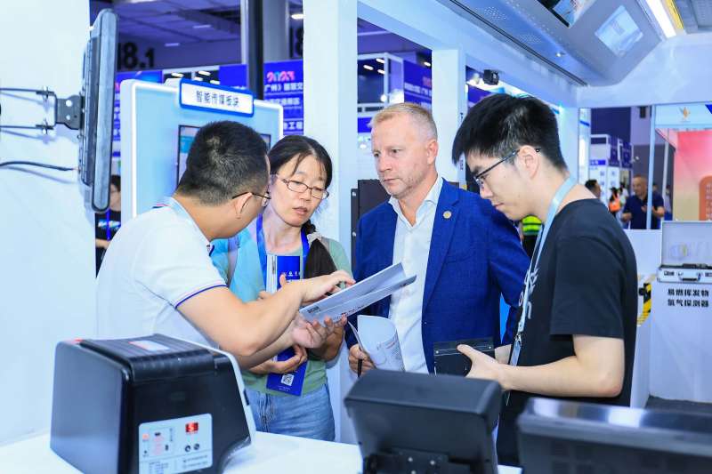 展覽行業(yè)結構工程師招聘,展覽行業(yè)結構工程師  第2張